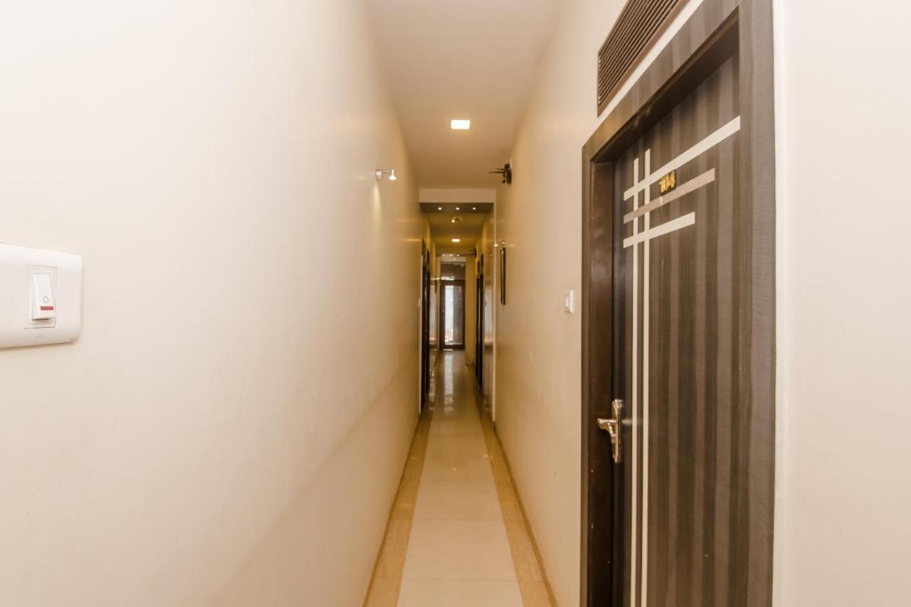 Fabexpress Bently Palace Bombaim Exterior foto